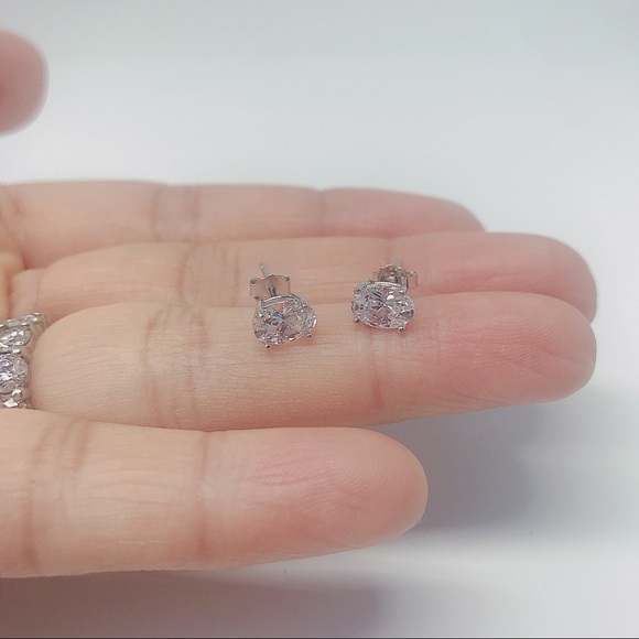 SOLD OUT - Picture 3 of 7